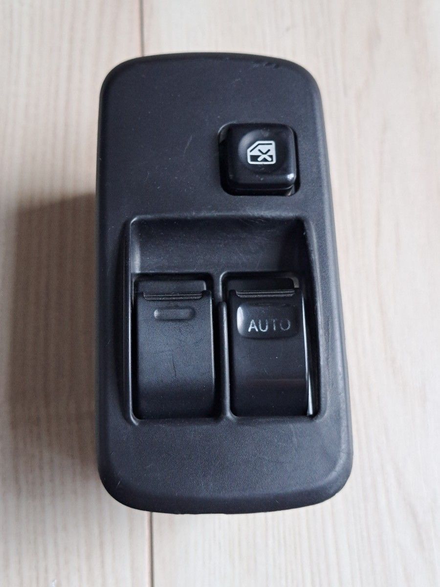 日野 プロフィア パワーウインドスイッチ グラプロ レンジャー｜Yahoo