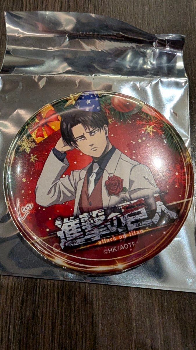 進撃の巨人 プリンスホテル トレーディング描き下ろしメタル缶バッジ