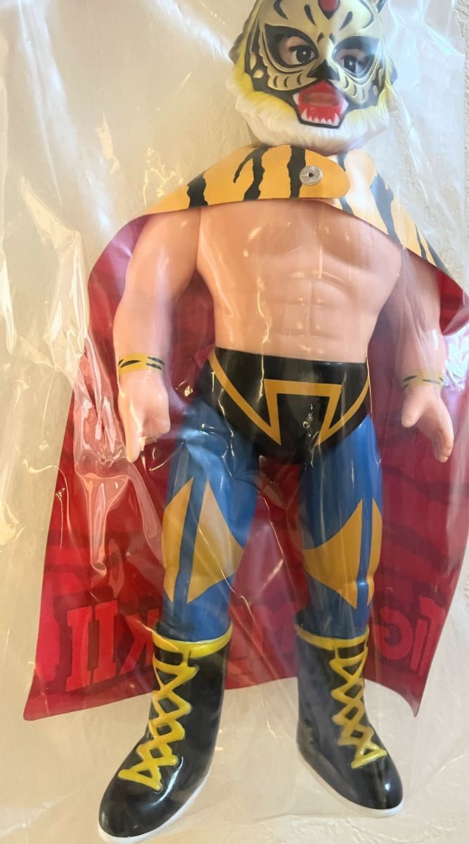 新品未開封】メディコムトイ SFS 初代タイガーマスク（初期ゴールド版