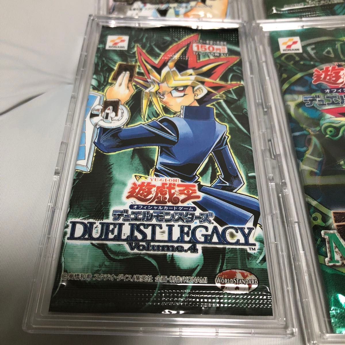 遊戯王 初期パック 未開封 蘇りし魂 鋼鉄の襲撃者 千眼の魔術書