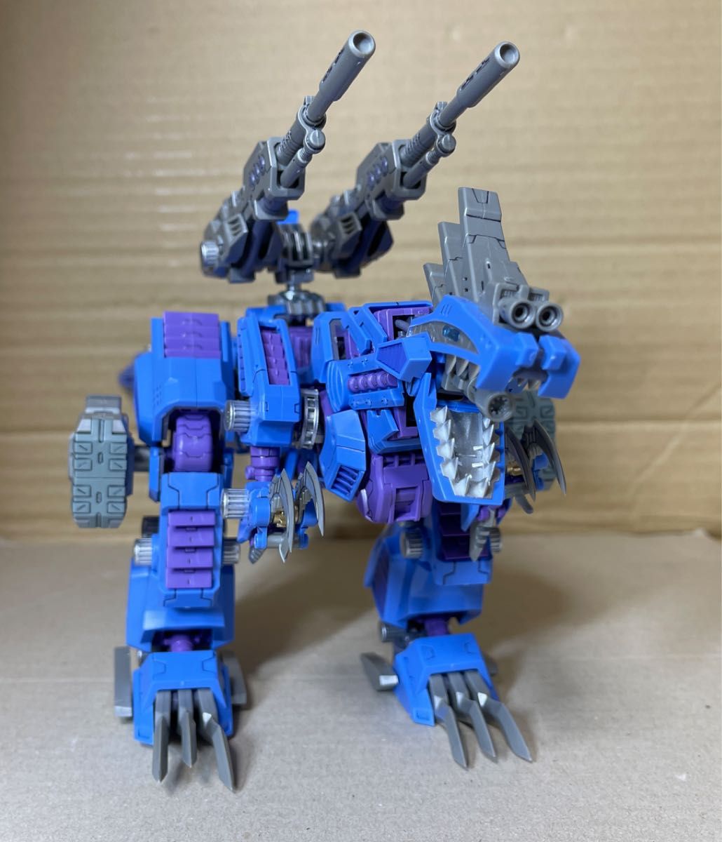 コトブキヤ製のゾイド【HMM サイコジェノザウラー】組立済み｜Yahoo