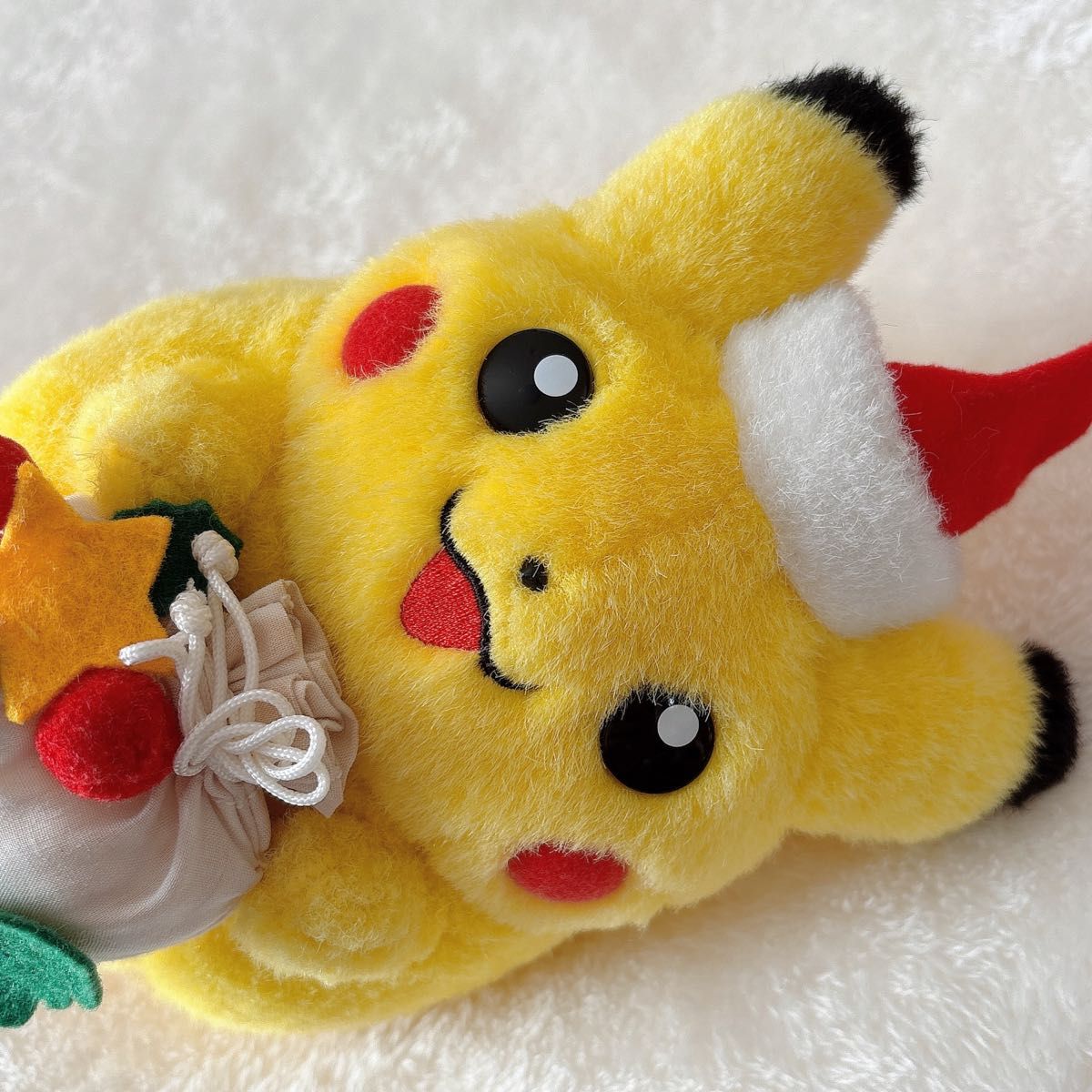TOMY ピカチュウ ぬいぐるみ サンタ クリスマス 青タグ ポケモン