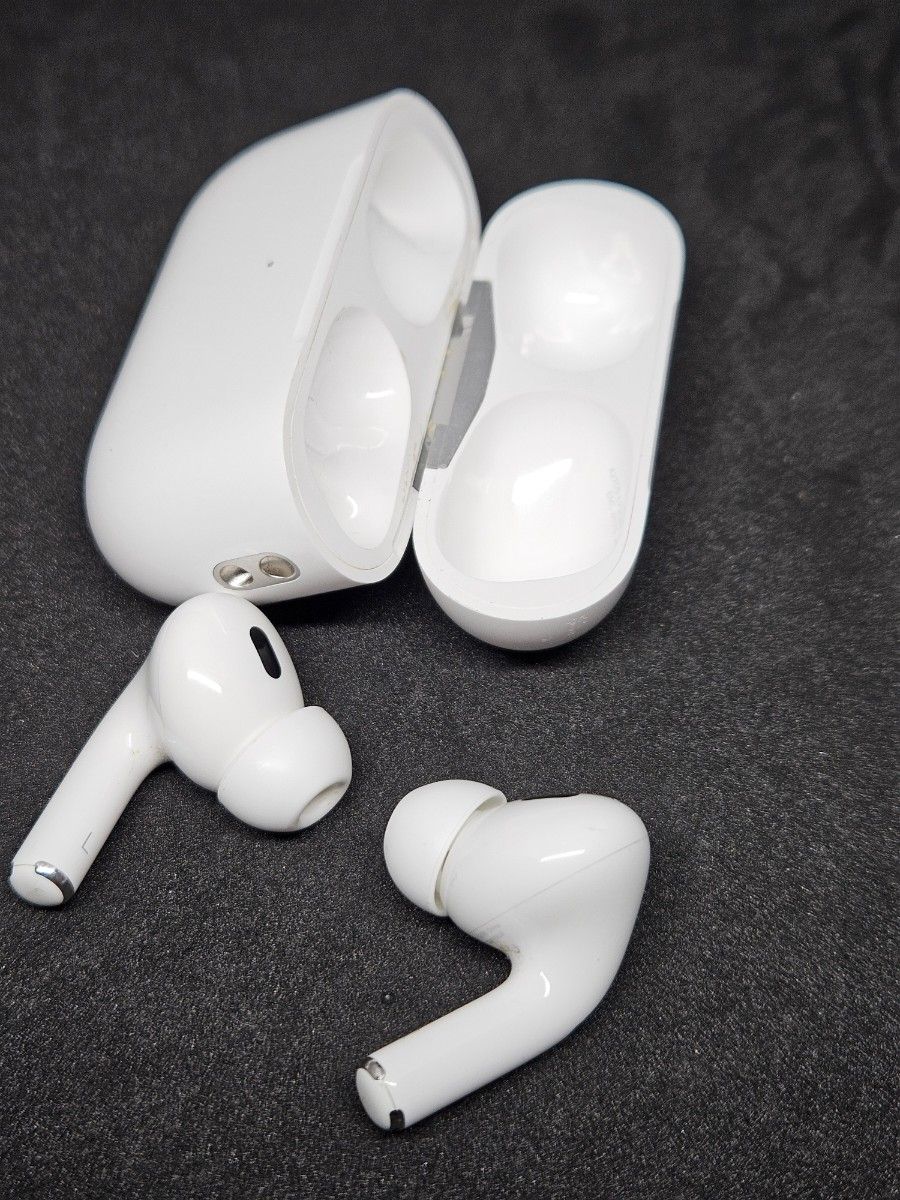 Apple AirPods Pro 第2世代 MQD83J/A 付属品全てあり ワイヤレス