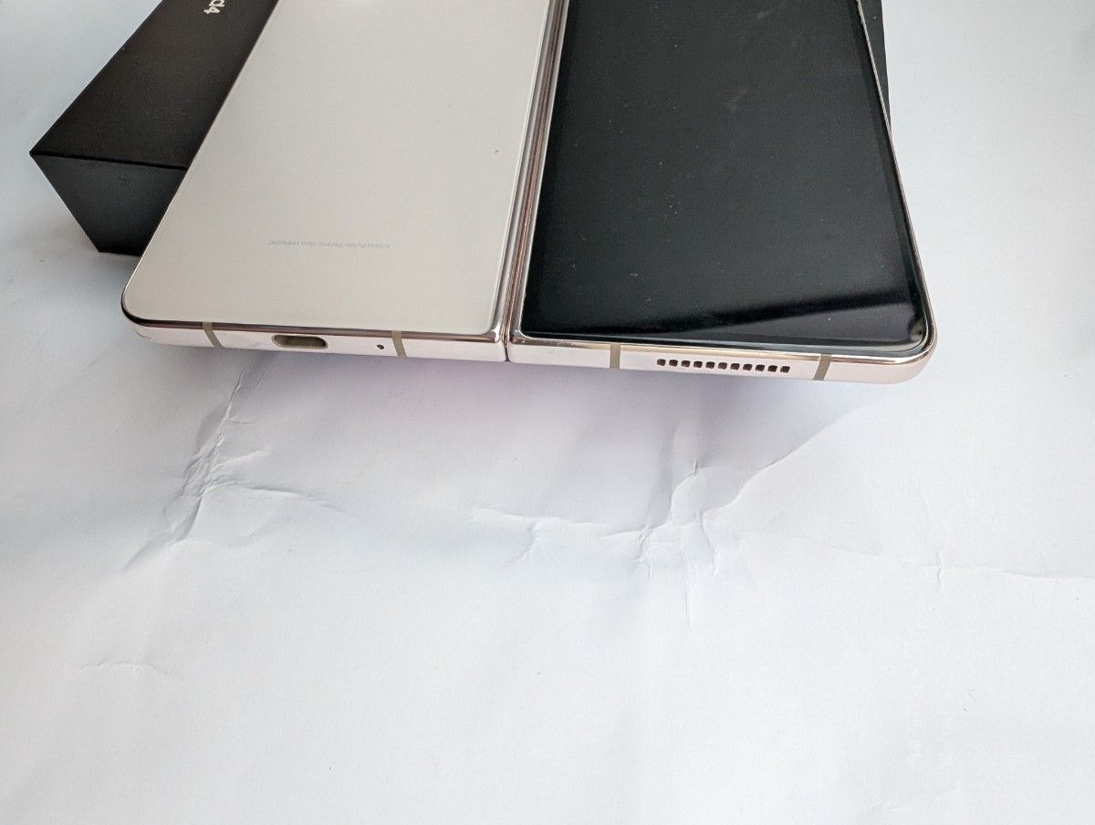 美品 Galaxy Z Fold 4 512GB SIMフリー 韓国版｜Yahoo!フリマ（旧