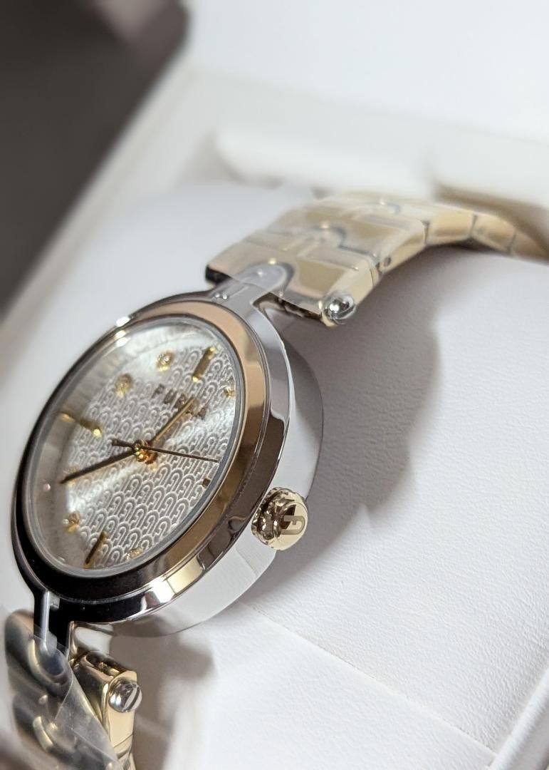 新品未使用 ヨドバシカメラ 夢のお年玉箱2025 カジュアルウォッチと