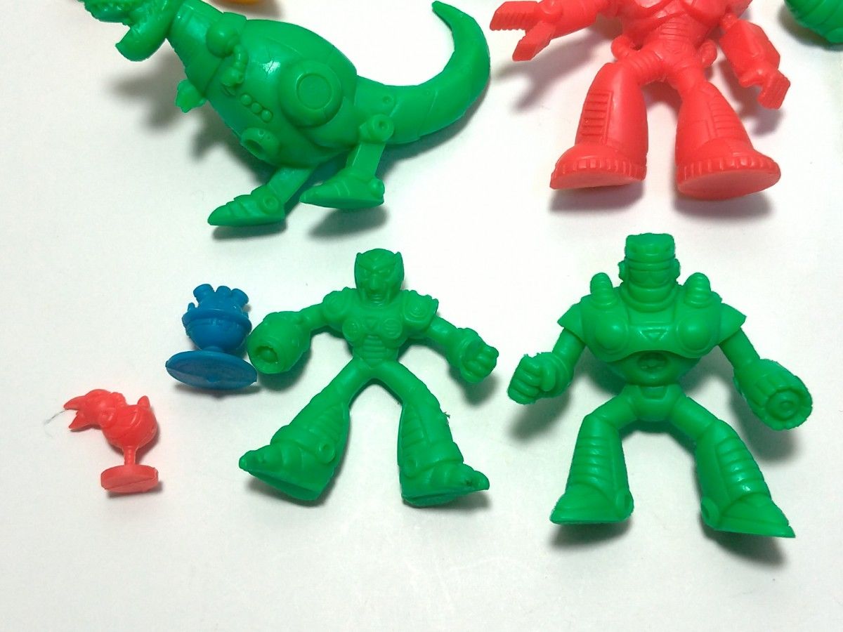 送料無料 ロックマンX ゼロ ロックマン フォルテ ゴスペル 消しゴム