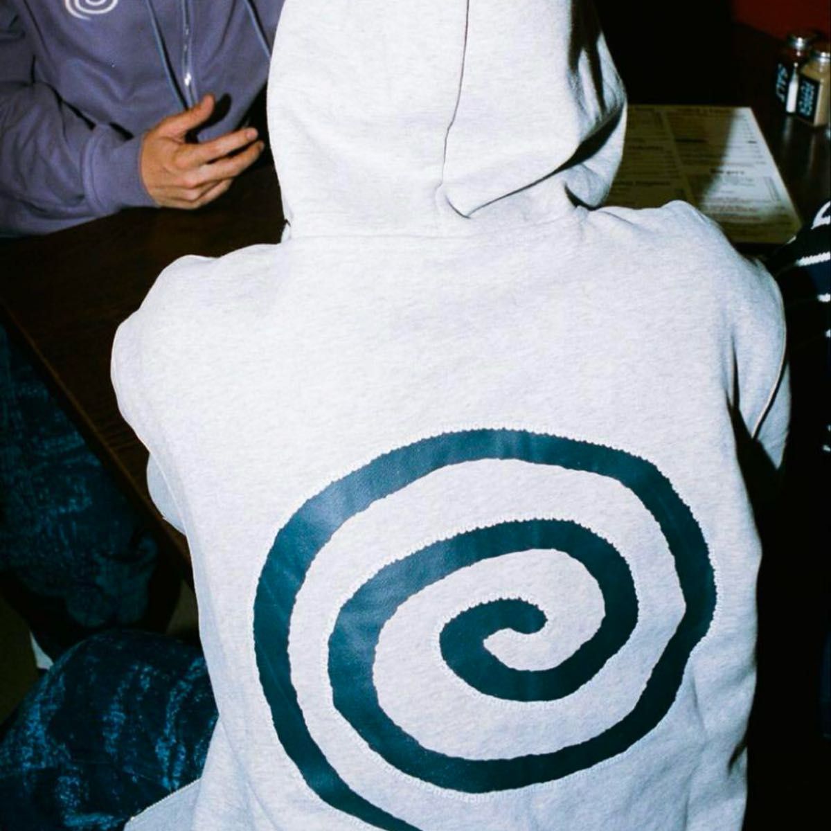 SOL FUCコラボ 限定パーカー グレー soonerorlater Sサイズ｜Yahoo