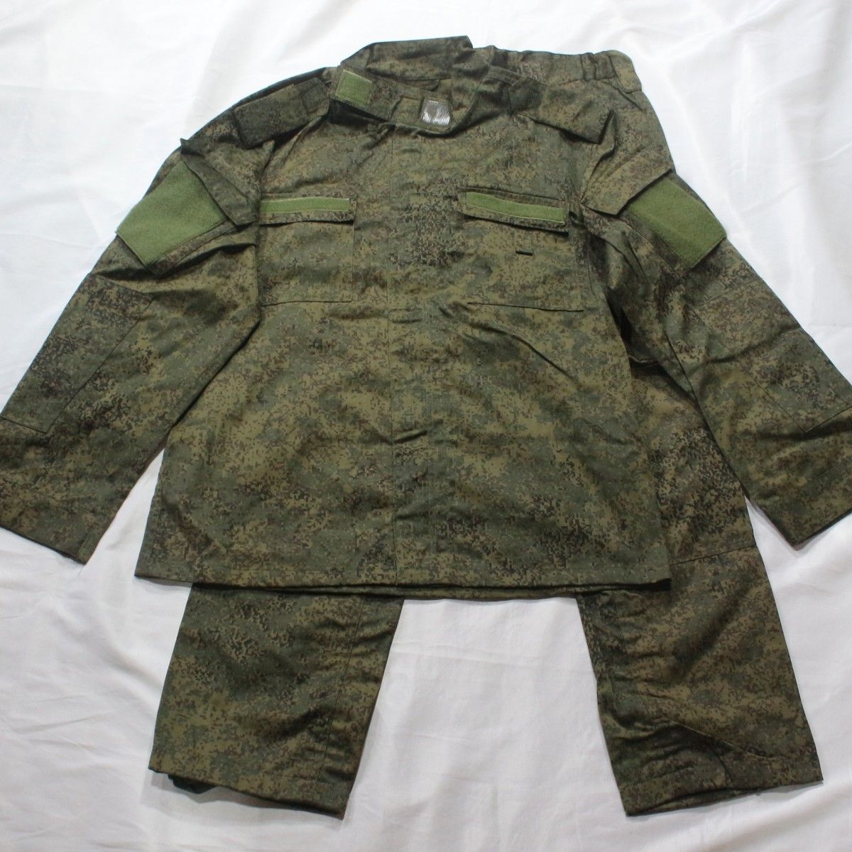 ロシア軍 実物 現行 BTK製 VKBO レイヤー4 デジタルフローラ 50-3