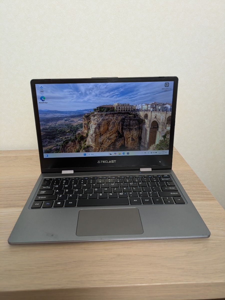 TECLAST F5 11 6インチFullHD ノートパソコン Celeron N4100 8GB/256GB