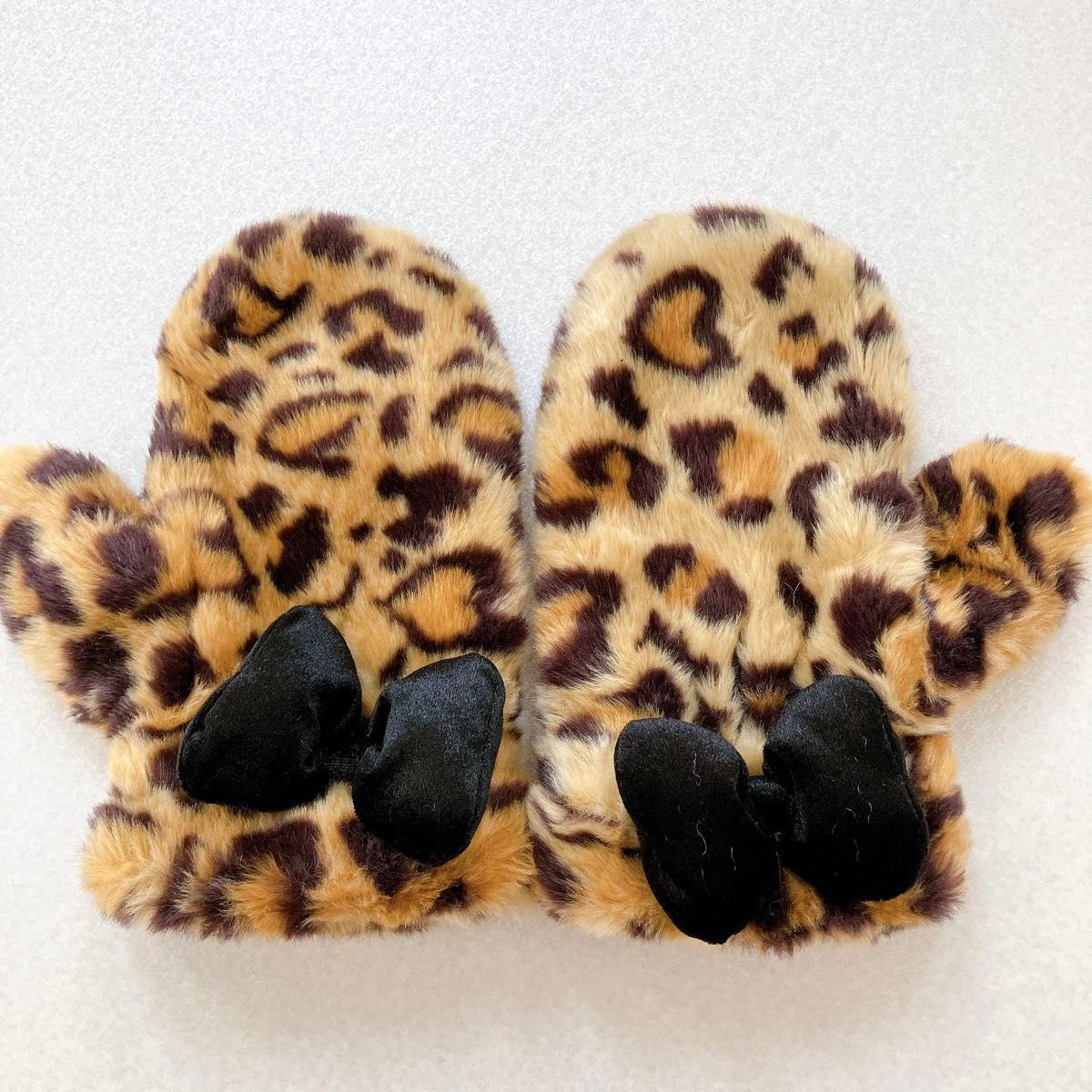 東京ディズニーリゾート ミトン 手袋 レオパード 豹柄 ヒョウ柄 ミニー