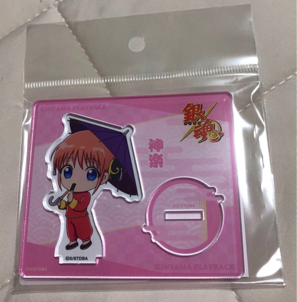 銀魂 アクリルスタンド 缶バッジ 神楽 PLAYBACK 忘年会 魂入れ替わり