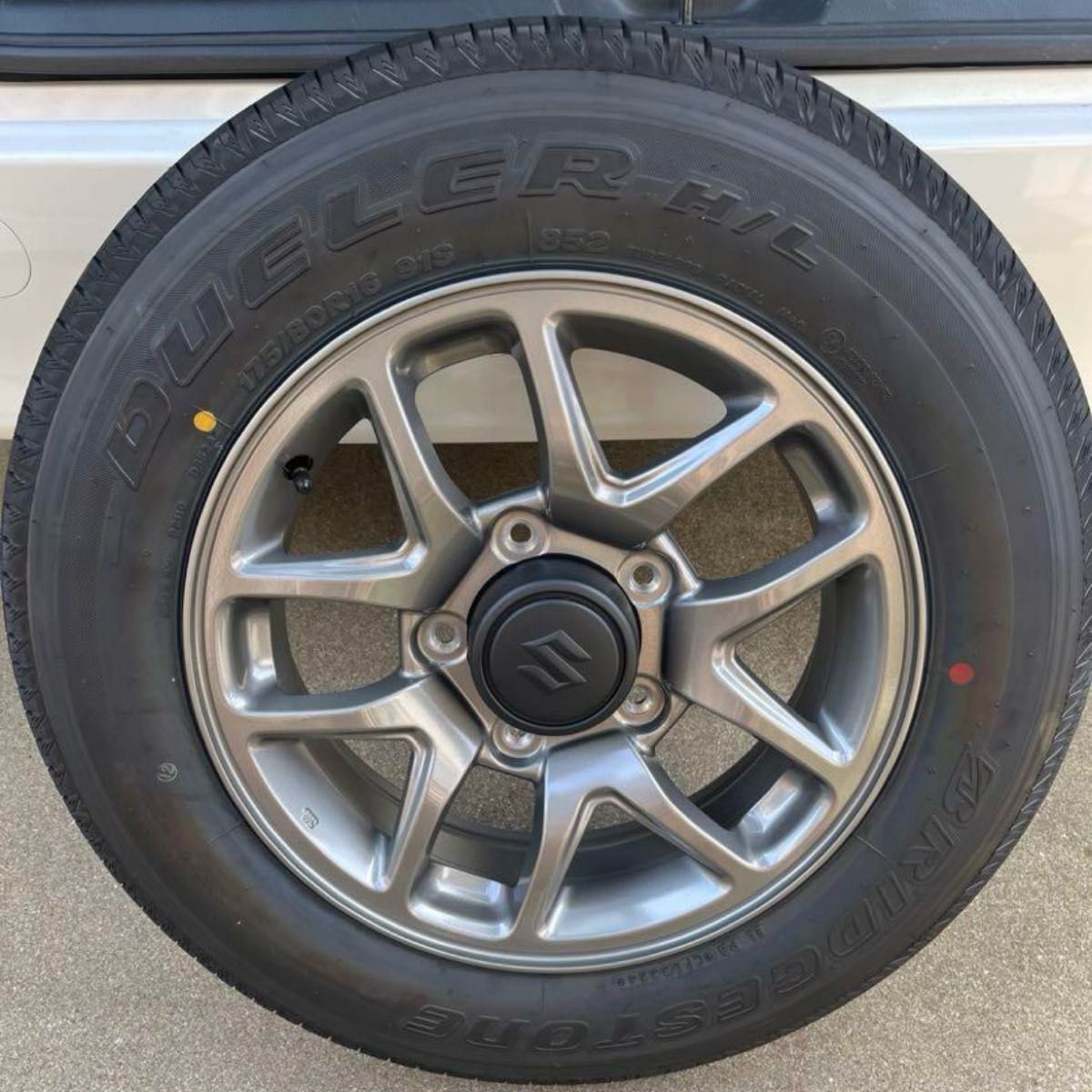 新車外し最終値下げ ジムニーjb64 新品純正ホイールタイヤ｜Yahoo