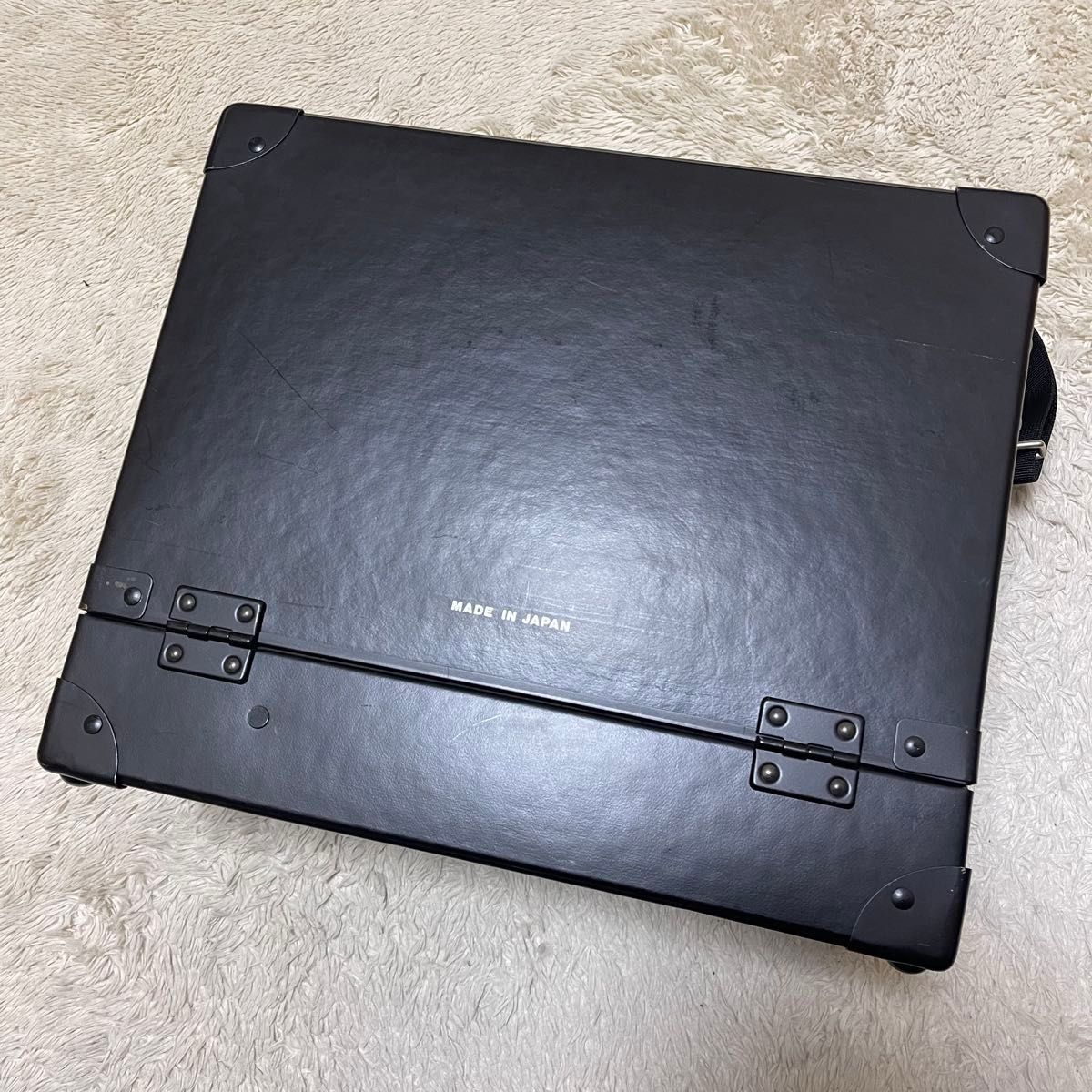 Shu Uemura・シュウ ウエムラ メイクアップボックス 特大