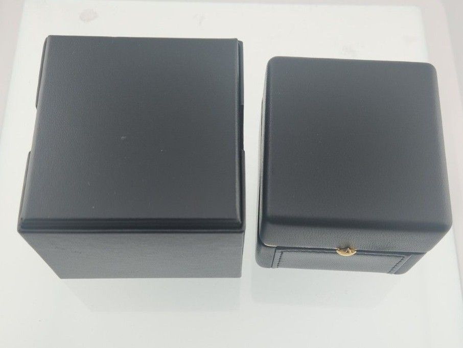 GRAFF ブラックレザー ジュエリーボックス空箱