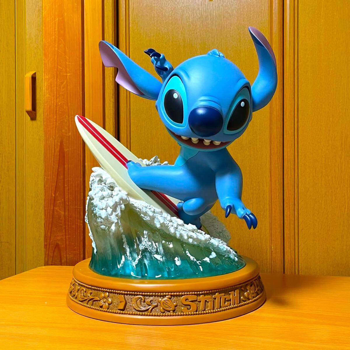 世界200体限定 リロ＆スティッチ Lilo & Stitch アロハ 海 波乗り