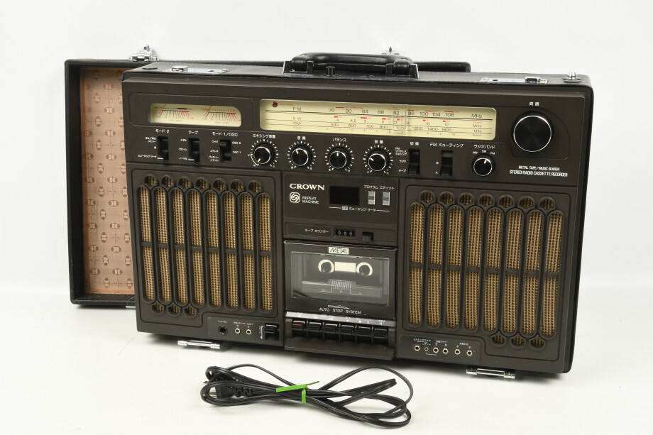 昭和レトロ】CROWN(クラウン)RX-2000 アタッシュケース型ラジカセ 昭和