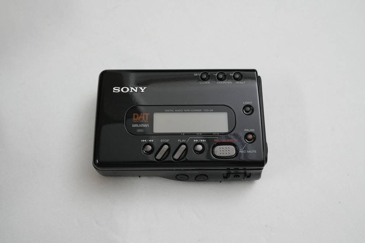 Yahoo!オークション - sony TCD-D8 DATウォークマン 動作確認済み