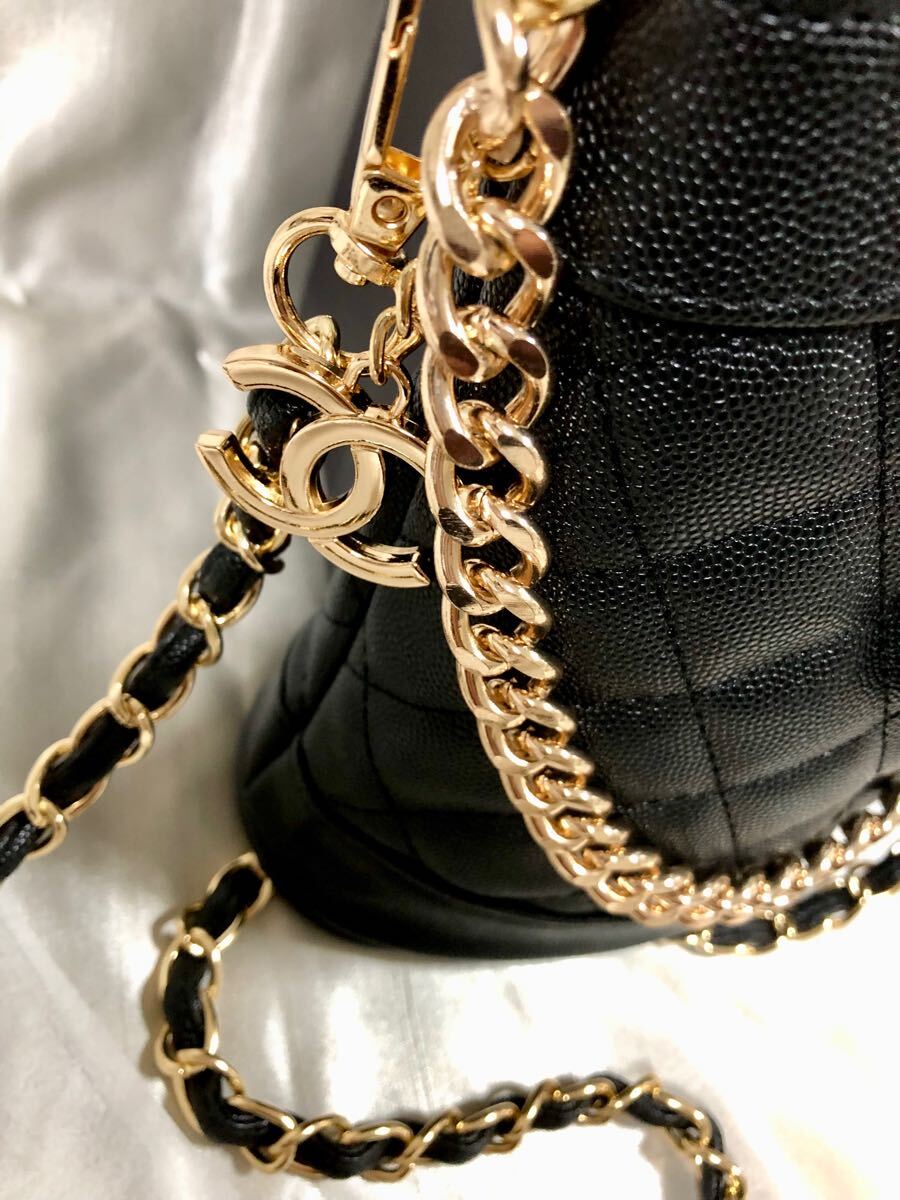 希少新品 CHANEL シャネル ノベルティ ショルダーバッグ 斜め掛け