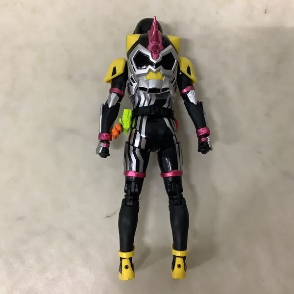 1円〜 未開封 S.H.Figuarts 仮面ライダーエグゼイド マイティ