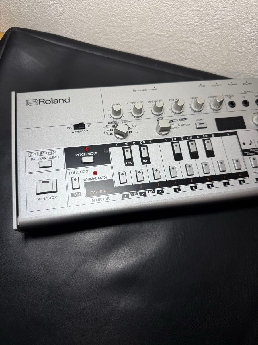 極美品】Roland TB-03 Bass Line シンセサイザー ローランド Bass Line