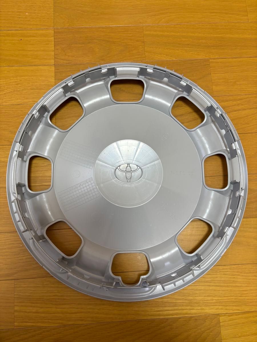 トヨタ シエンタ 10系 純正 15インチ ホイールキャップ ホイールカバー