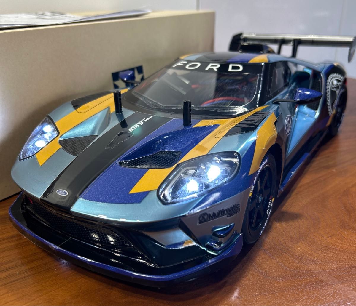 電飾付き タミヤ SP 1664 1/10RC 2020 フォード GT Mk IIスペアボディ