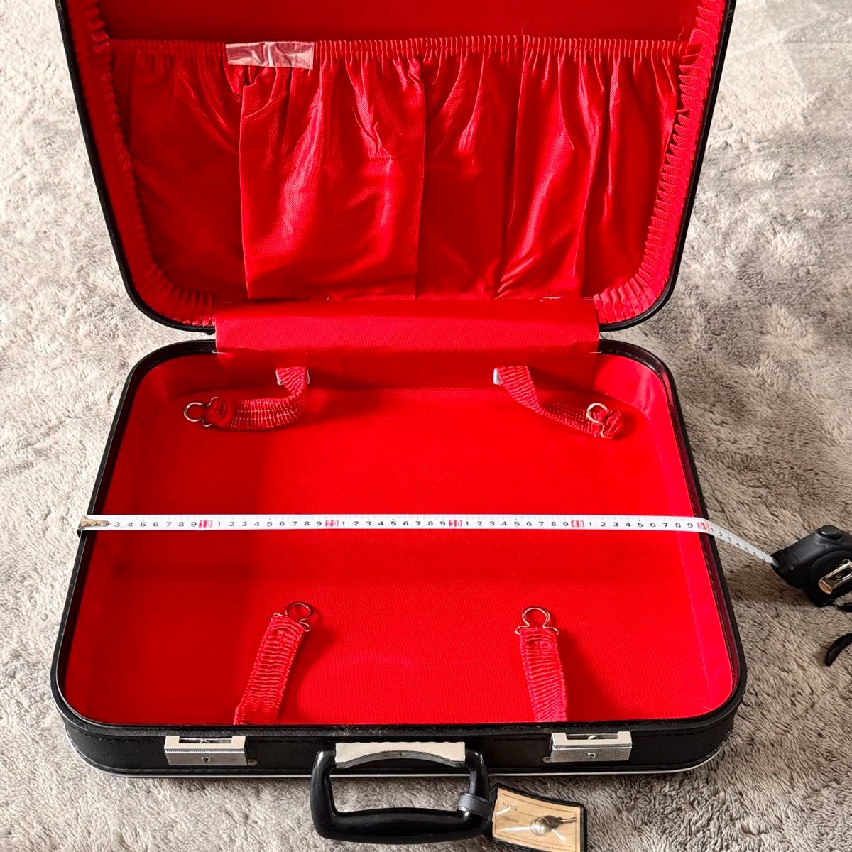 昭和レトロ アタッシュケース ブラック 鍵付き／楽器・エフェクター