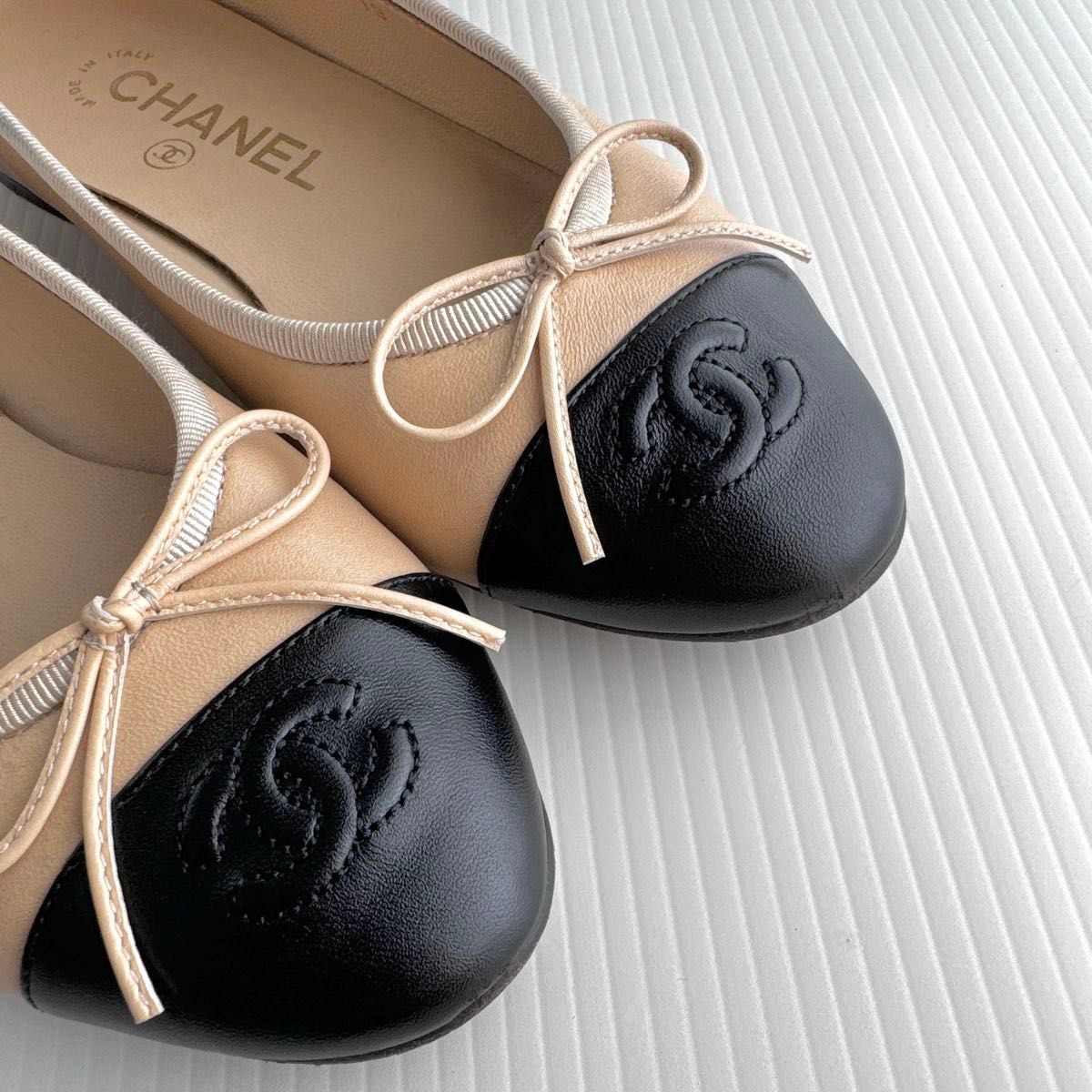 CHANEL シャネル 定番 ココマーク バイカラー リボン バレリーナ