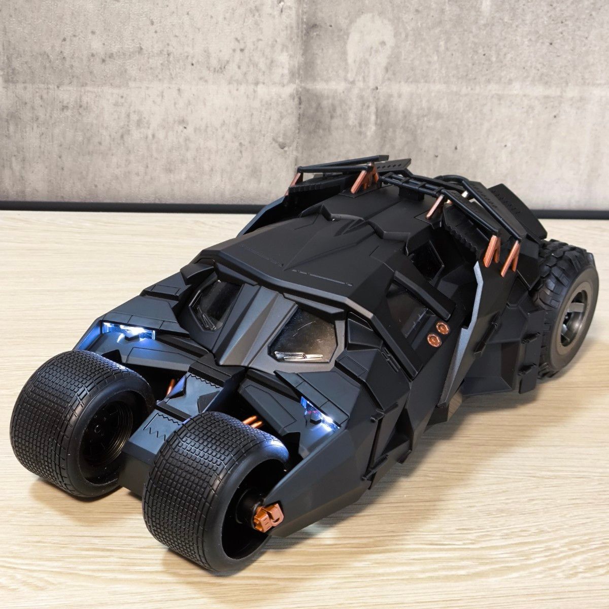 特価 1 18 バットモービル タンブラー ミニカー｜Yahoo!フリマ（旧