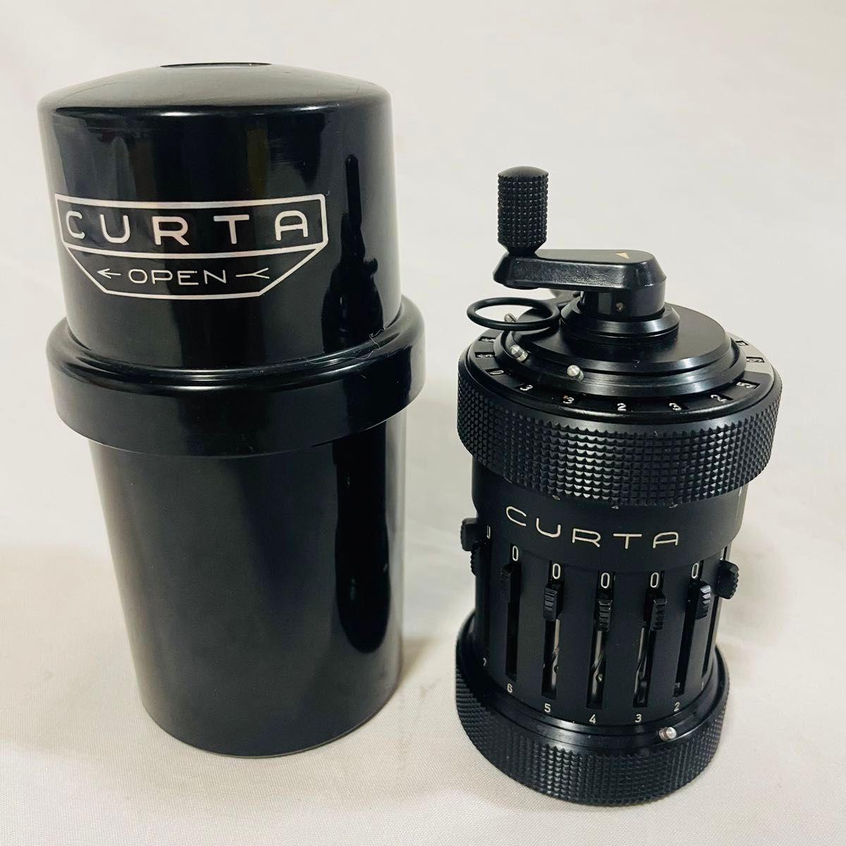クルタ 計算機 Type1 CURTA 機械式計算機 ケース付｜Yahoo!フリマ（旧
