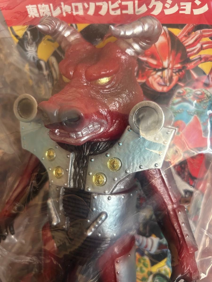 メディコム・トイ×東映レトロソフビ タイホウバッファロー（新色）+