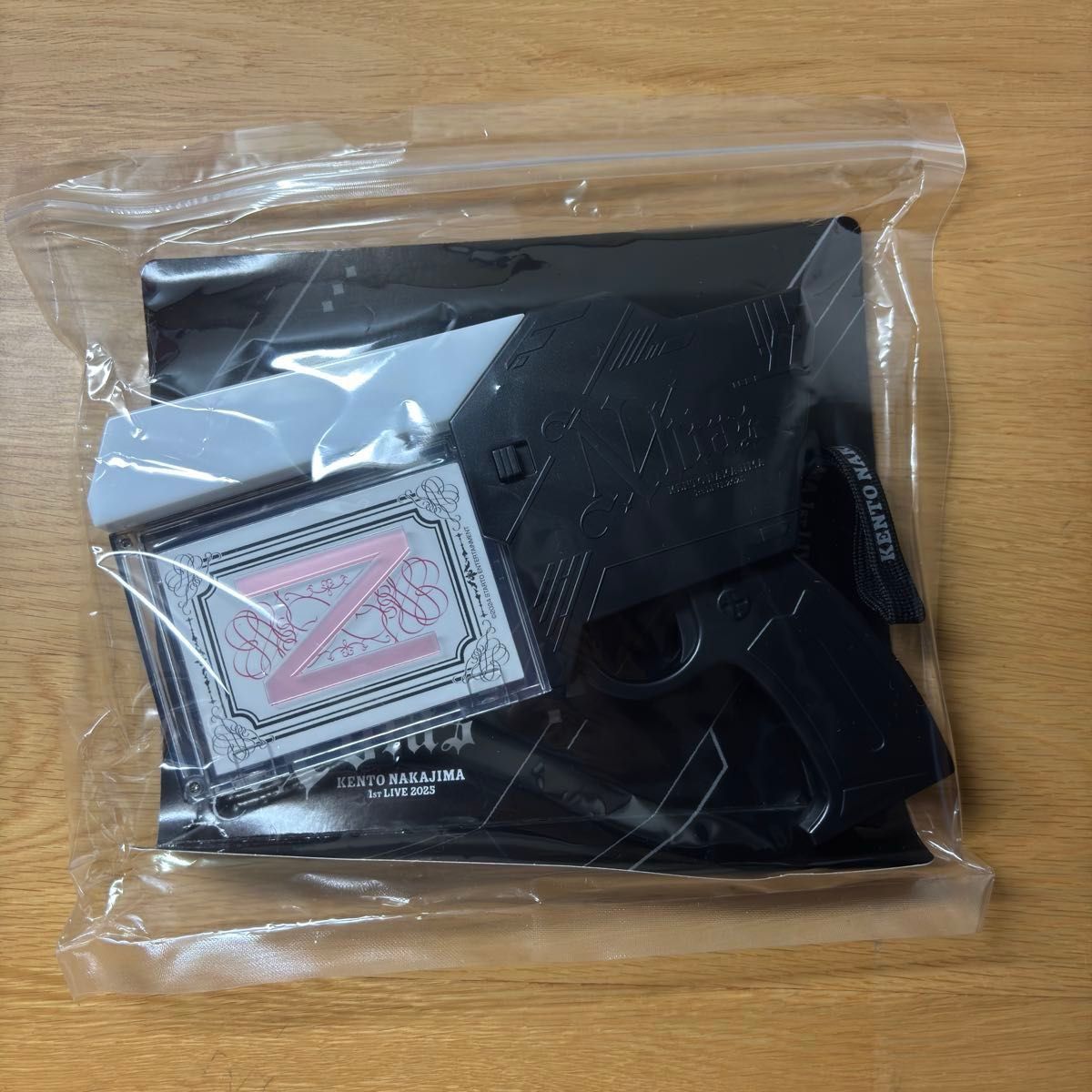 新品未開封】中島健人 グッズ ペンライト ピカレスクの銃口 1点 ピカ銃