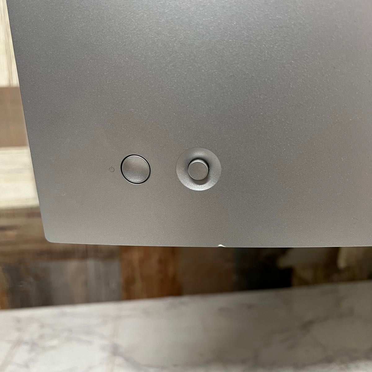 即日発送全国送料込 2年前購入 DELL24型ワイド液晶モニターブルー