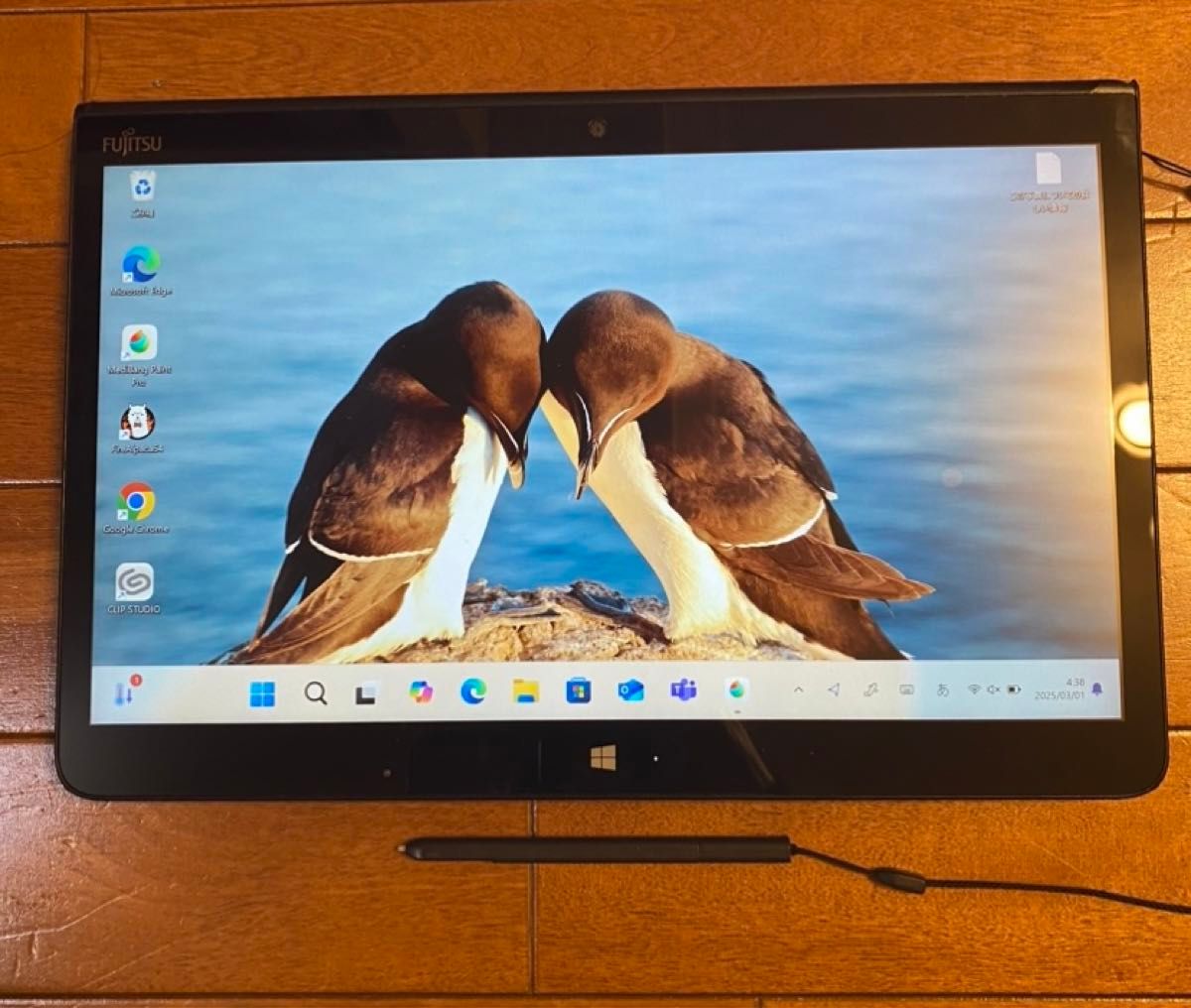 良品】【即日発送】富士通 お絵描きタブレット windows11搭載 ARROWS