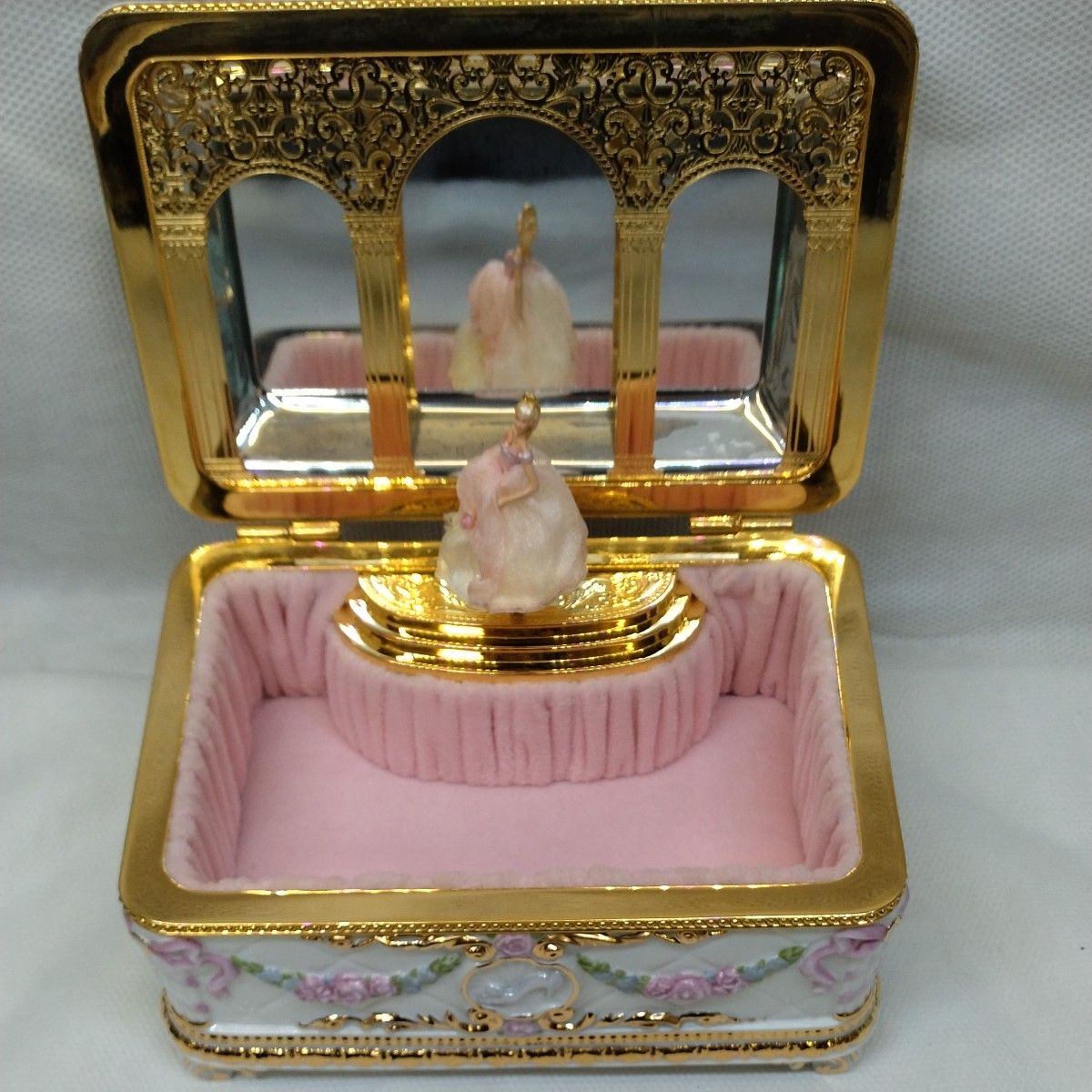 入手困難】FABERGE ファベルジェ オルゴール ジュエリーボックス 入手