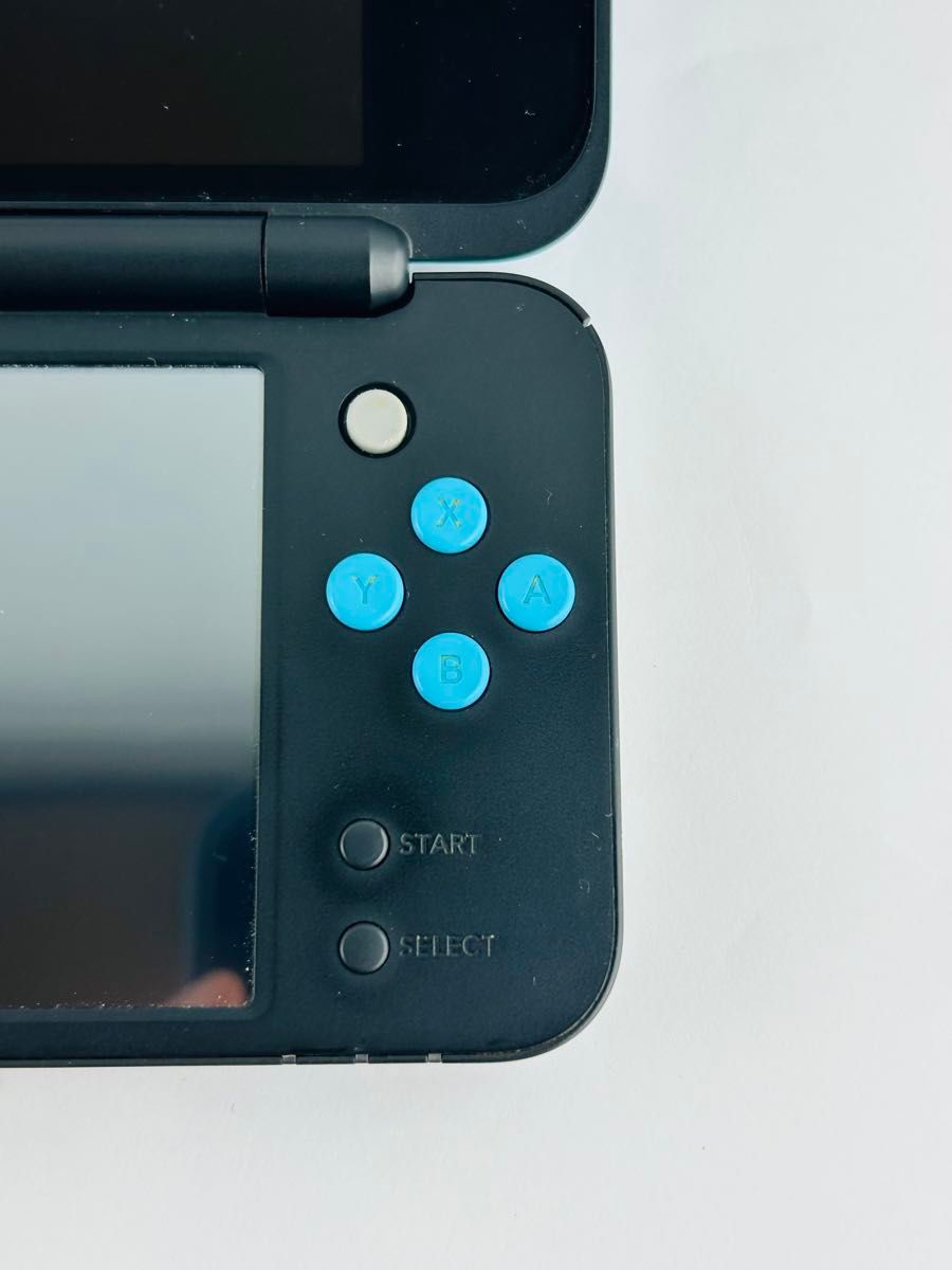 極美品 Nintendo NEW 2DS LL ターコイズ ブラック任天堂 ツー