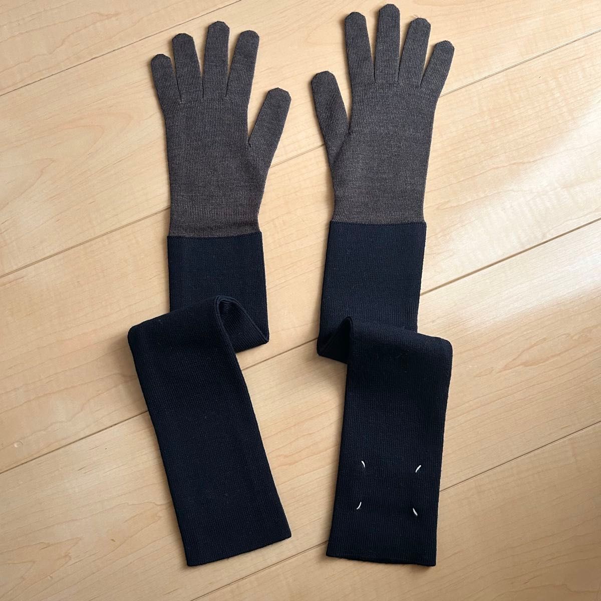 新品 メゾンマルタンマルジェラ ロンググローブ ニット 手袋 ネイビー