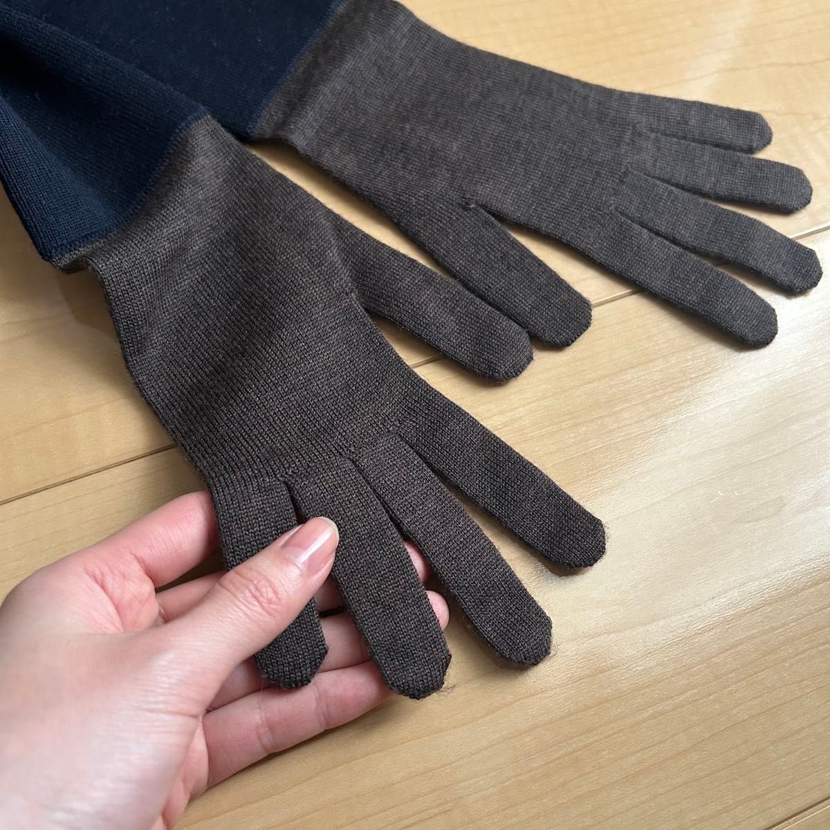 新品 メゾンマルタンマルジェラ ロンググローブ ニット 手袋 ネイビー