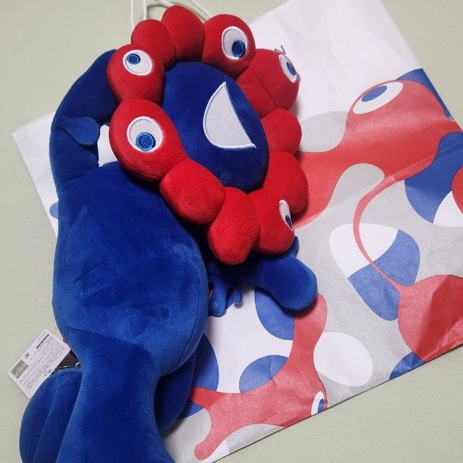 ミャクミャク ぬいぐるみくじ 2等 万博 グッズ ねそべり 約46cm 紙袋付