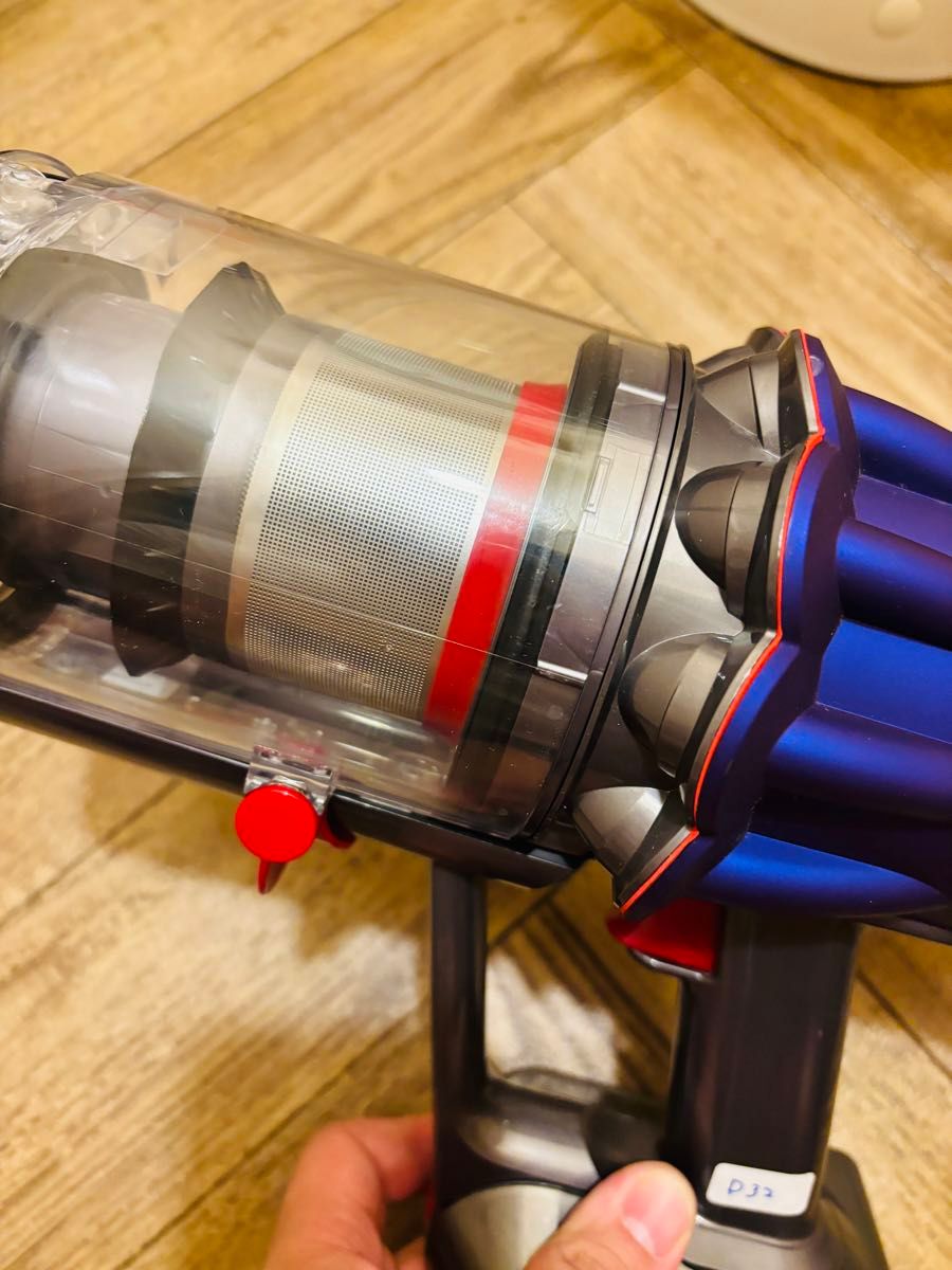 ダイソン SV18 Digital Slim 純正バッテリー エコモード36分 美品