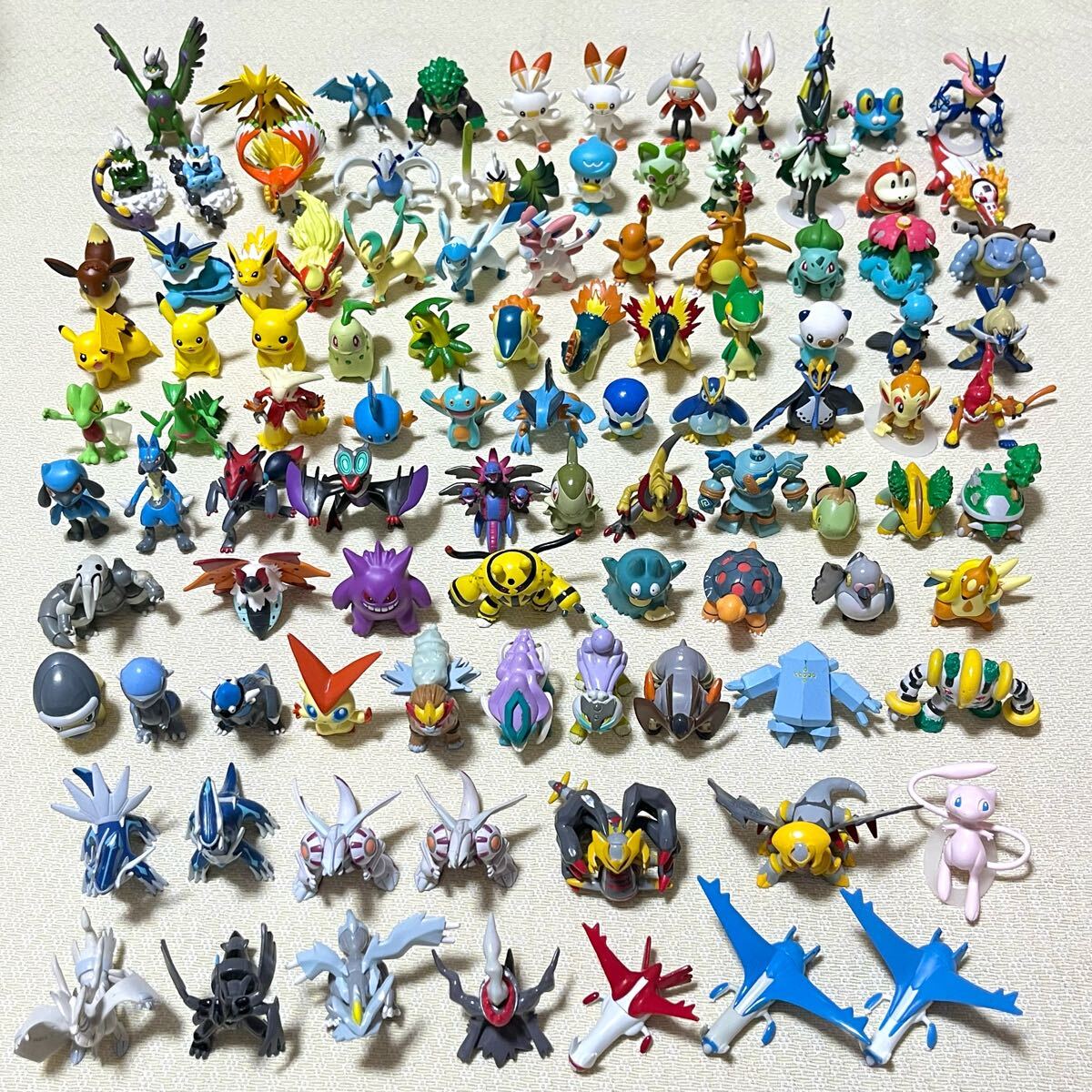 Yahoo!オークション - モンコレ 100体 大量セット ポケモン フィギュア