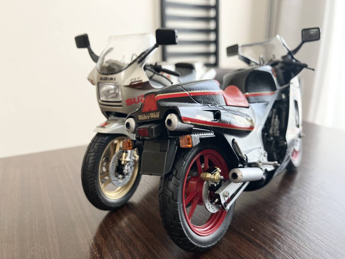 スズキRG500ガンマ(400Γ)ウォルターウルフ 2台セット プラモデル完成品