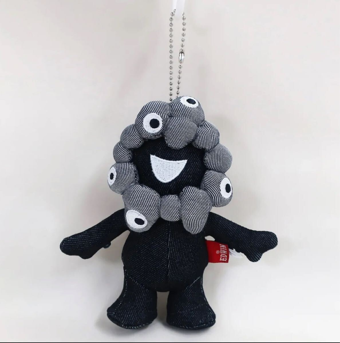 大阪関西万博限定 ミャクミャク エドウィンコラボ 全身マスコット