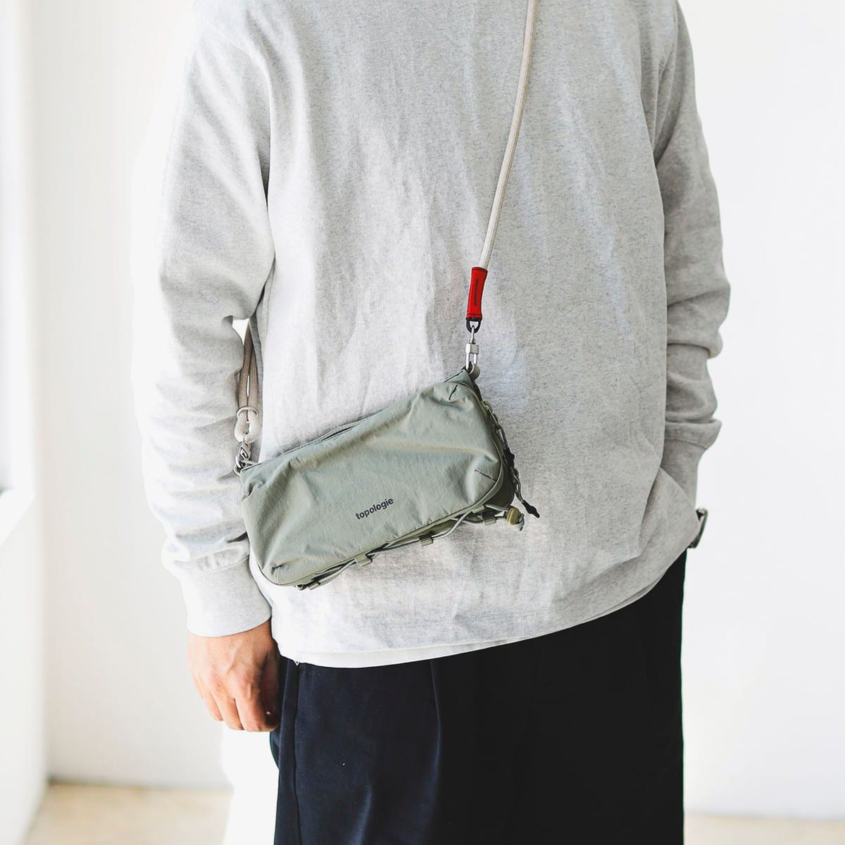 新品 Topologie Bottle Sacoche Bag Large【Moss】ストラップ付｜Yahoo