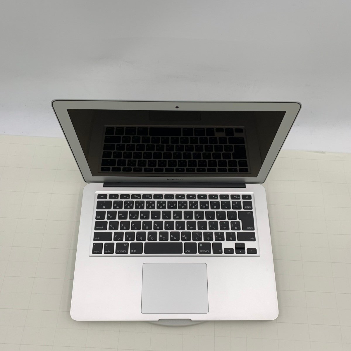 ジャンク MacBook Air 13インチ（Mid 2017） Core i5 1.8GHz/8GB