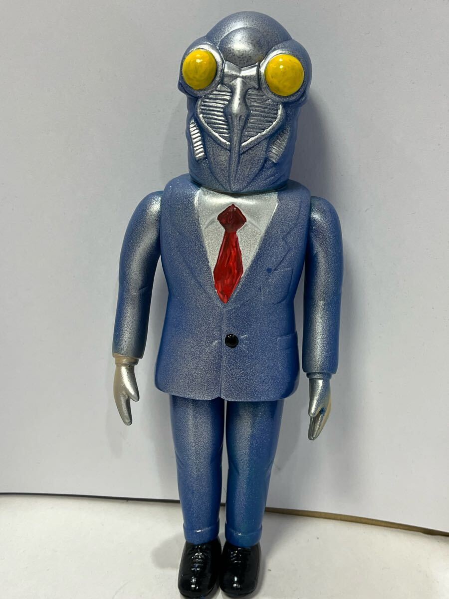 Yahoo!オークション - M1号 セミ人間 ウルトラQソフビ スタンダード ウ