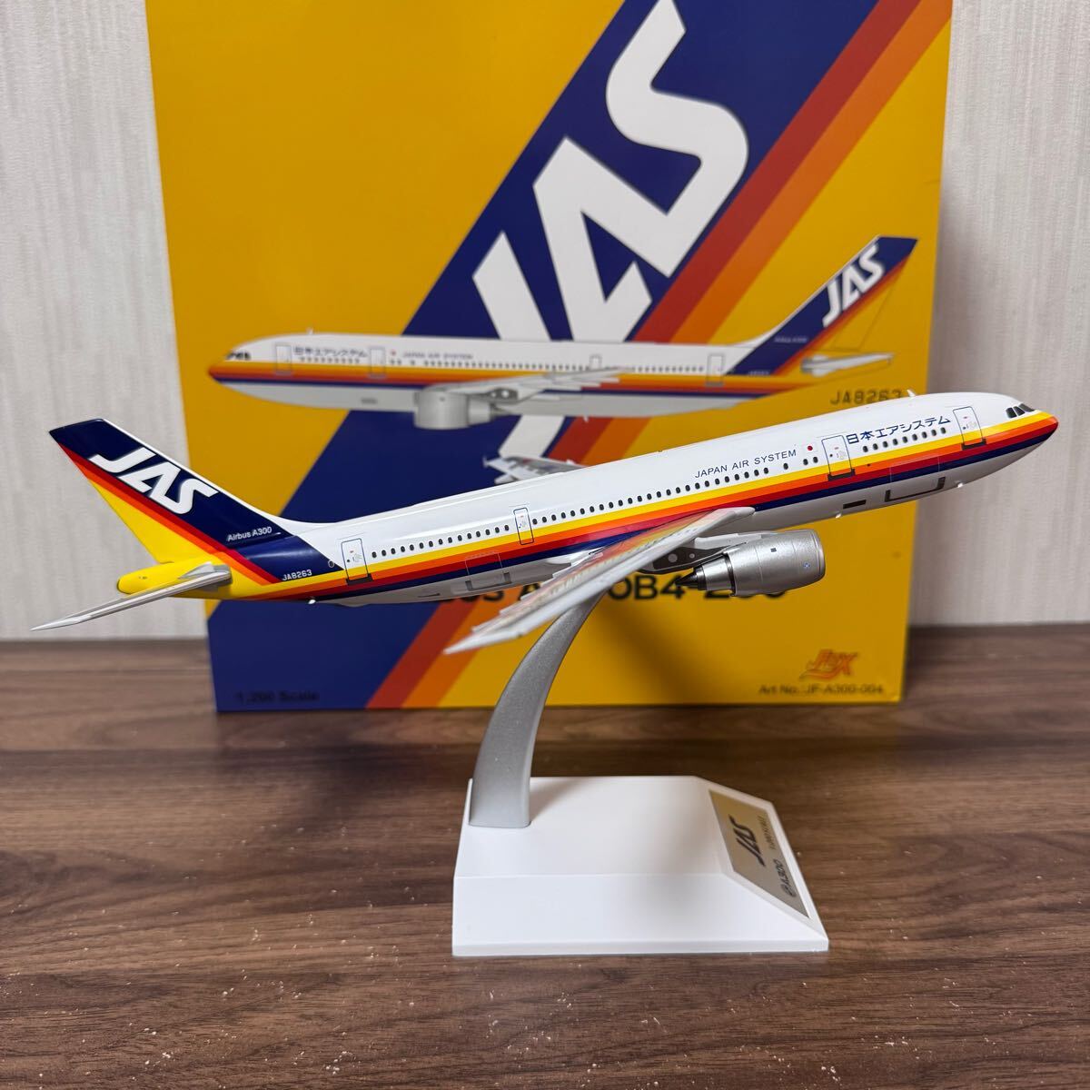 Yahoo!オークション - JFox JAS 日本エアシステム A300B4-200 JA8263 J