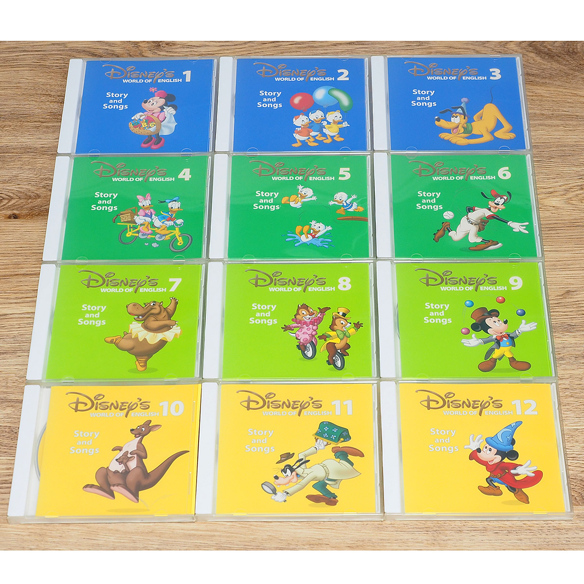 美品・12枚 DWE ディズニー英語システム CD WORLD OF ENGLISH Story