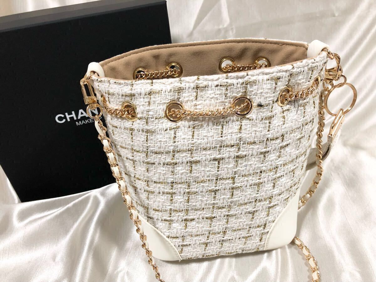 希少新品 シャネル ノベルティ CHANEL ショルダーバッグ ゴールド