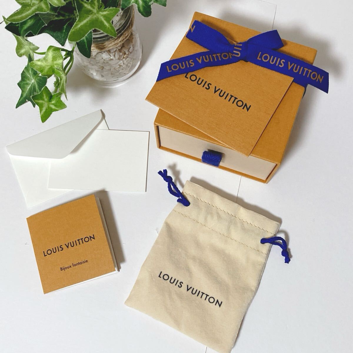 美品 ルイヴィトン 巾着袋 保存袋 パドロック入れ アクセサリーケース